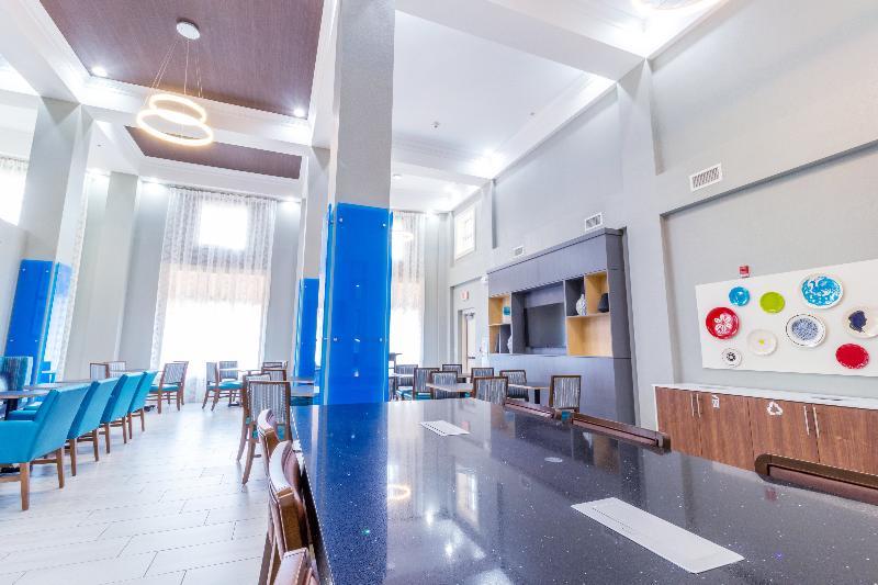 Holiday Inn Express Hotel & Suites Crestview South I-10 By Ihg Exterior foto
